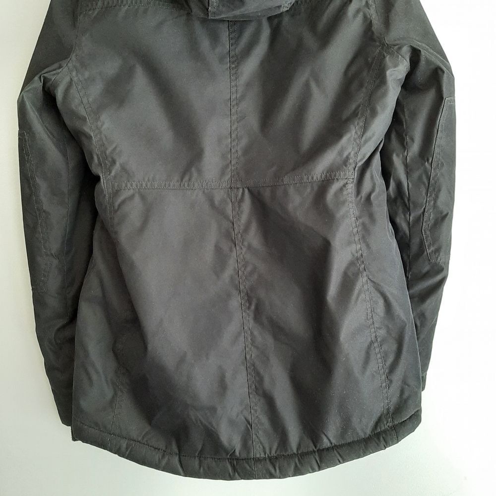 Aritzia Black Ski & Snow Jacket with Faux Fur Trim - Picture 8 of 16